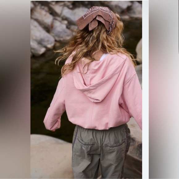 🆕💖Free People Bubble Zip Up - Picture 2 of 3